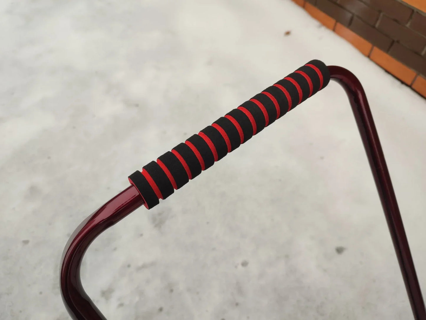 Дитячі санки Королівські люкс з ручкою-штовхачем бордо - изображение 4