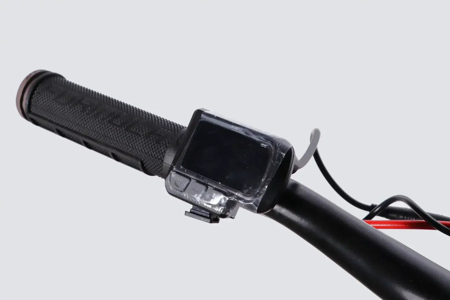 Велосипед з електроприводом 26" AL Formula eMOTION DD FR рама-13" 36B 10А*г 500Вт сіро-сріблястий (матовий) 2026
