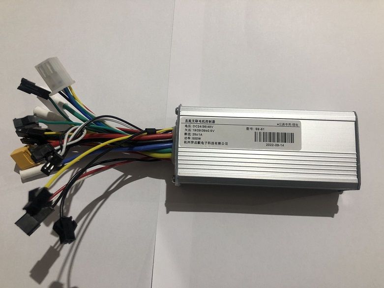 Контролер KT-36 22а 36/48в водонепроникний роз'єм - фото 3